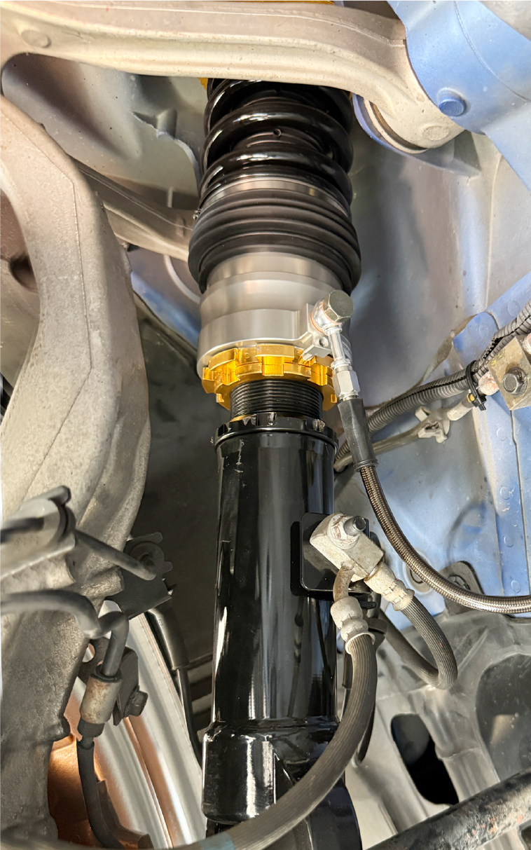 リフター装着画像（UP時）